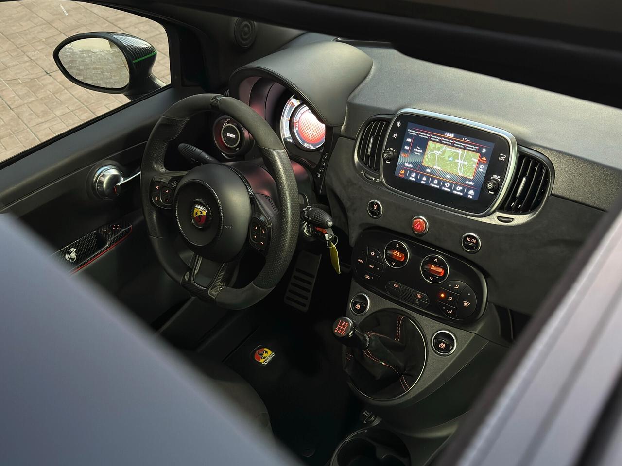 Abarth 595 1.4 Turbo T-Jet 165 cv