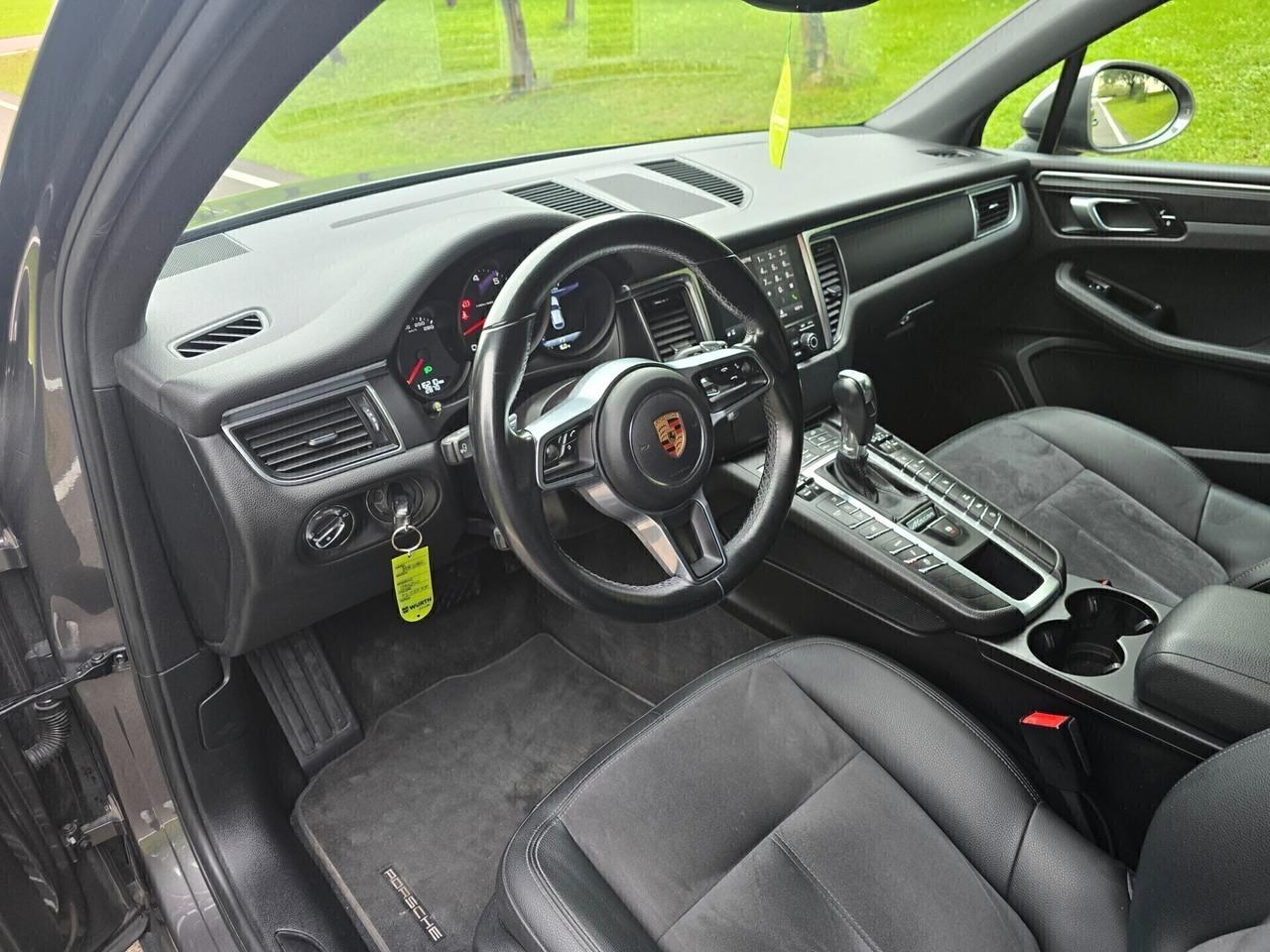 Porsche Macan 2.0 BENZINA 252 CAVALLI - 2018