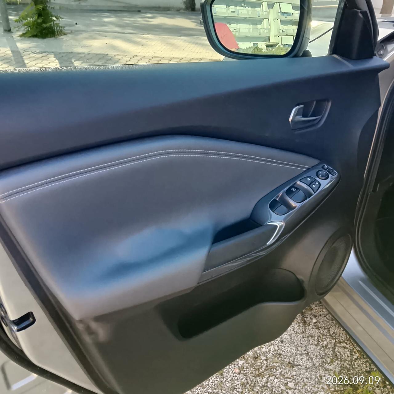 Nissan Juke 1.0 DIG-T 114 CV DCT N-Connecta