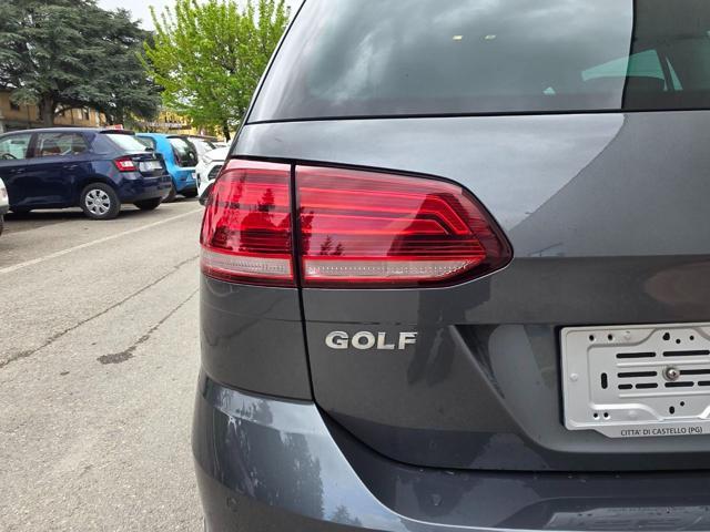 VOLKSWAGEN Golf Variant 1.5 TGI DSG 5p. Trendline BlueMotion Tech.