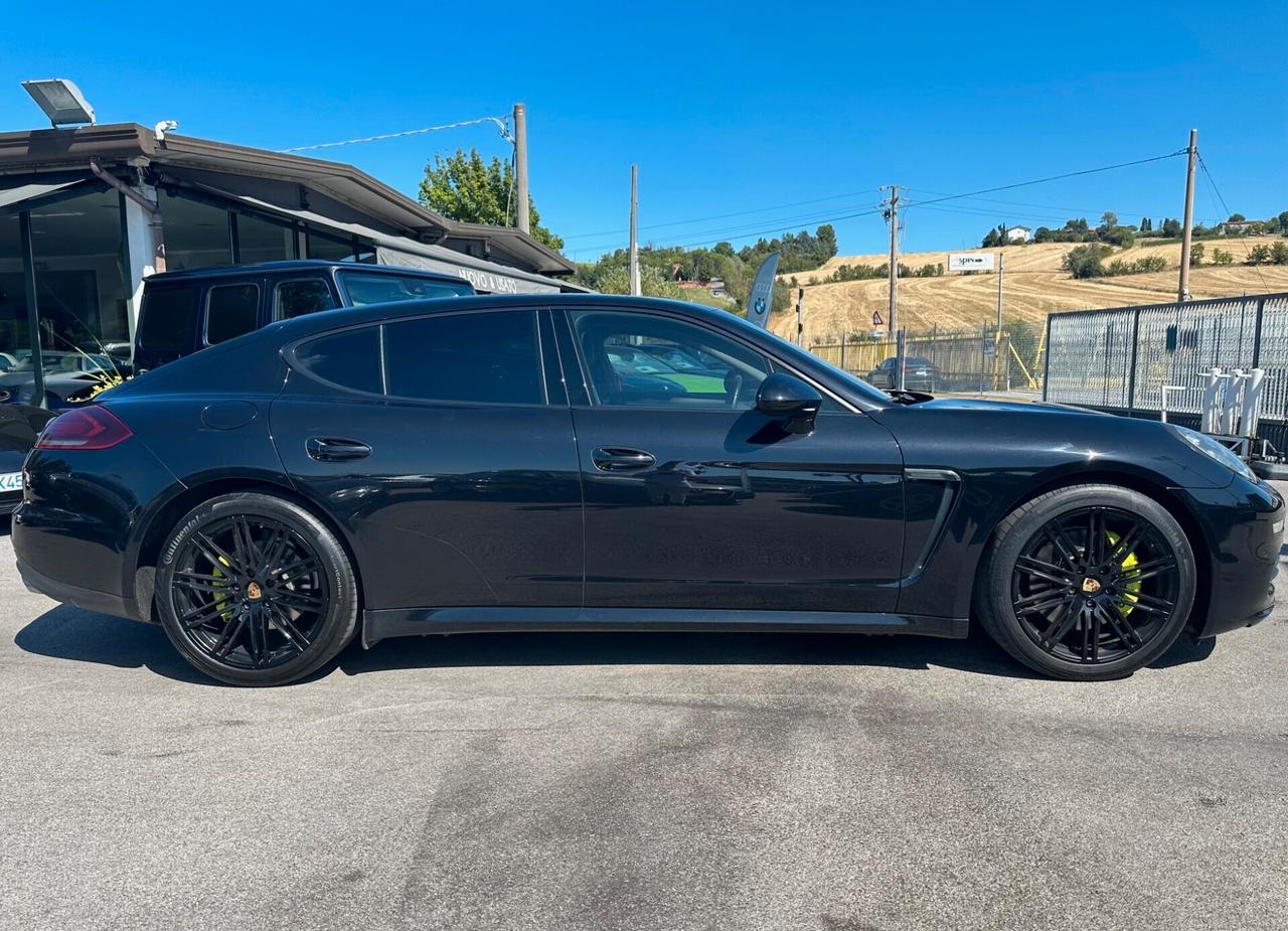 Porsche Panamera 3.0 Diesel /km doc/pasm/navi/pelle