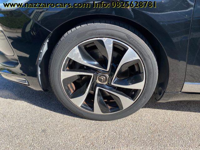 DS AUTOMOBILES DS 5 2.0 HDi 160 aut. Sport Chic NAVIGATORE