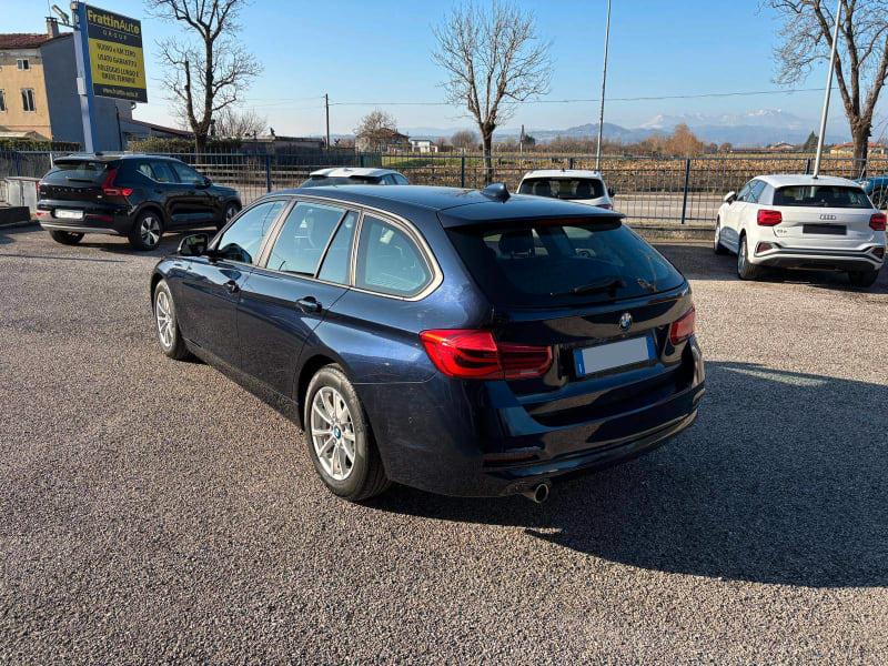 BMW 318D TOURING BUSINESS ADVANTAGE AU