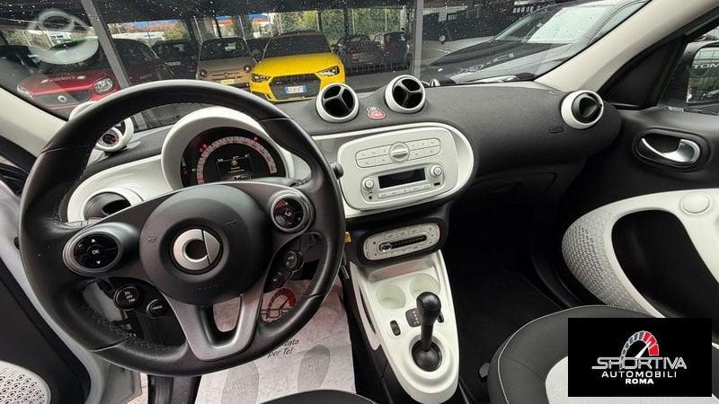 smart forfour RATA MENSILE 195,00 EURO forfour 90 0.9 Turbo Passion