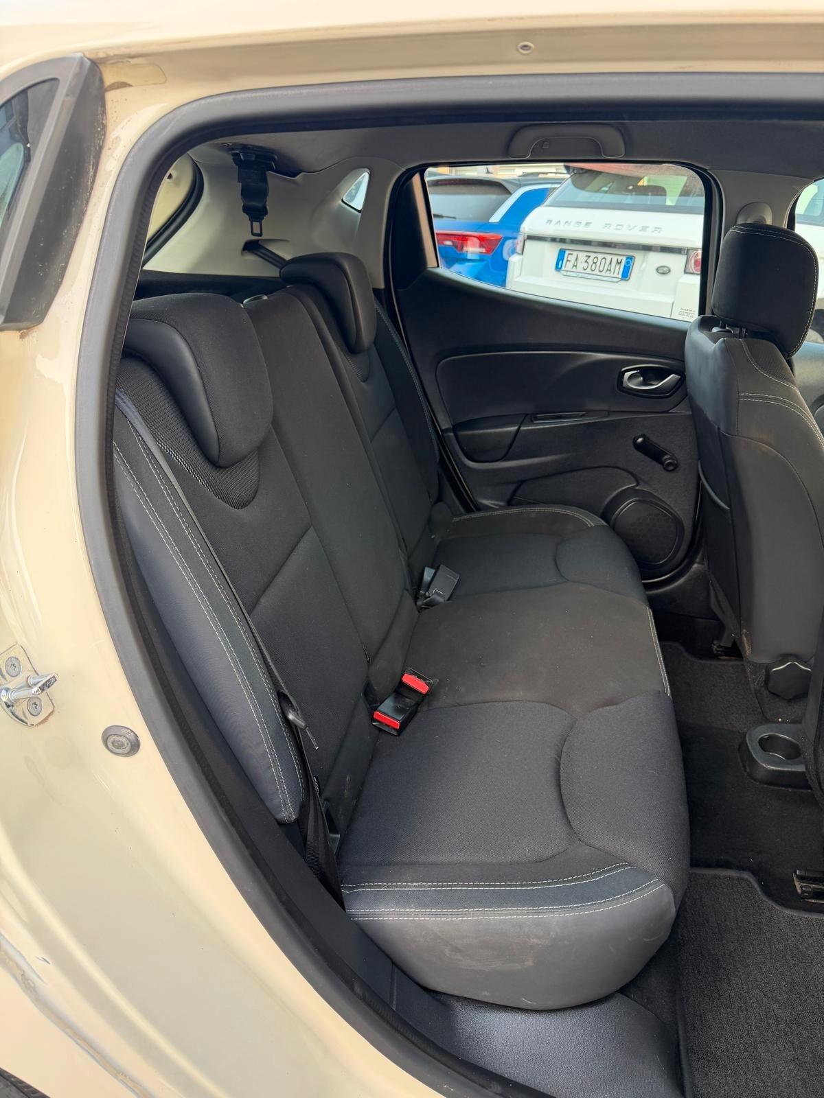 Renault Clio 75CV 5 porte