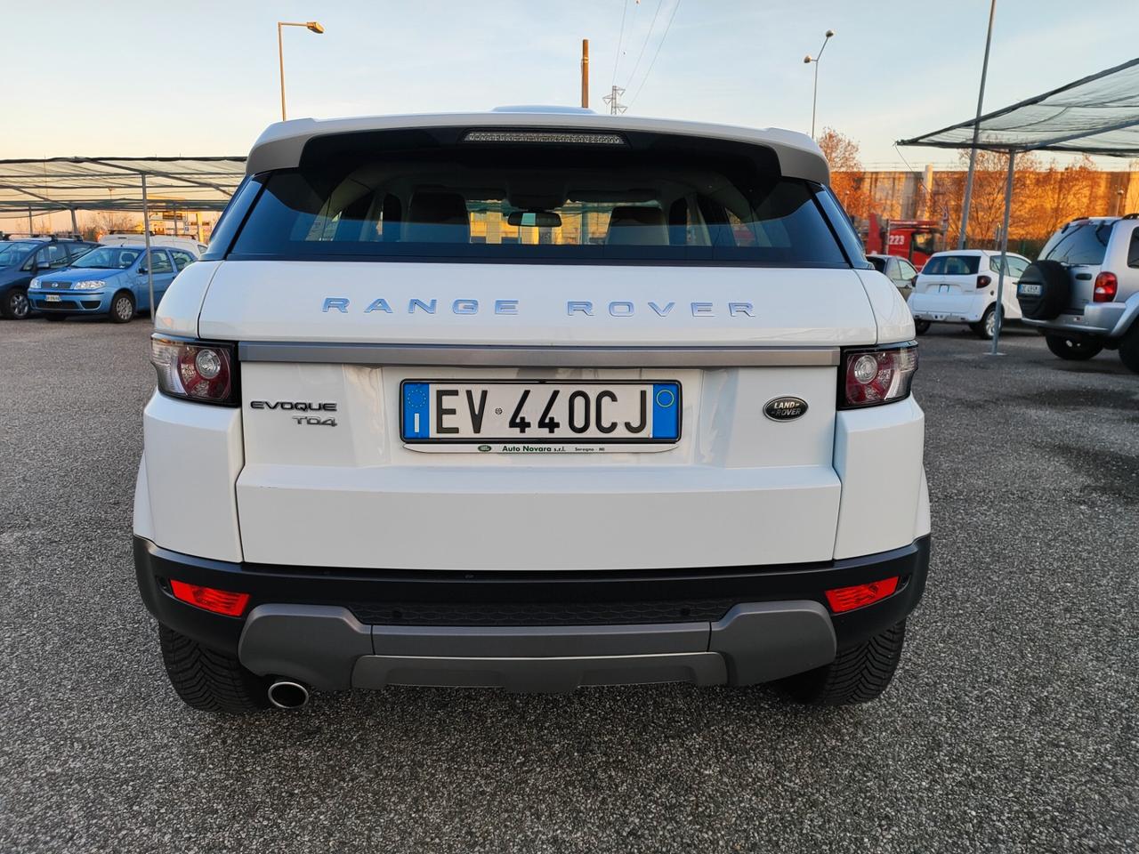 Land Rover Range Evoque 2.2 TD4 5p. Pure Automatica