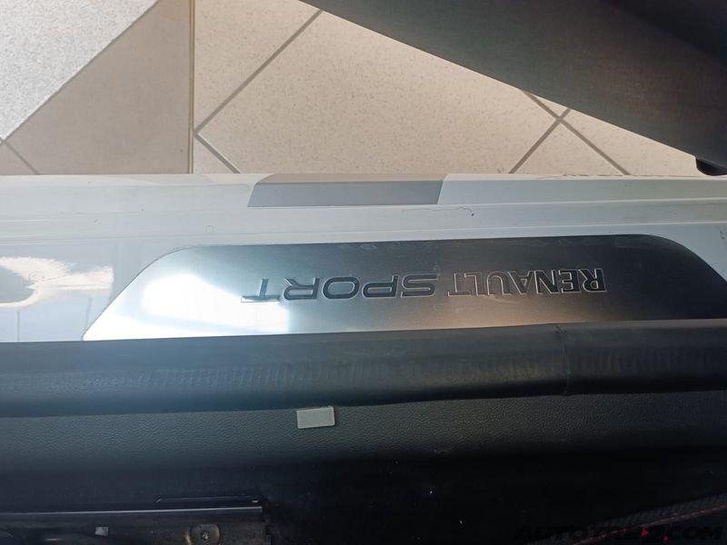 Renault Clio 1.6 TCe 220cv Energy RS Trophy EDC