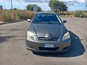 Toyota Corolla 1.4 16V 5 porte