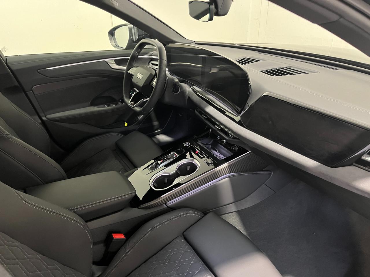 AUDI A6 AVANT TDI S-TRONIC QUATTRO S-LINE EDITION
