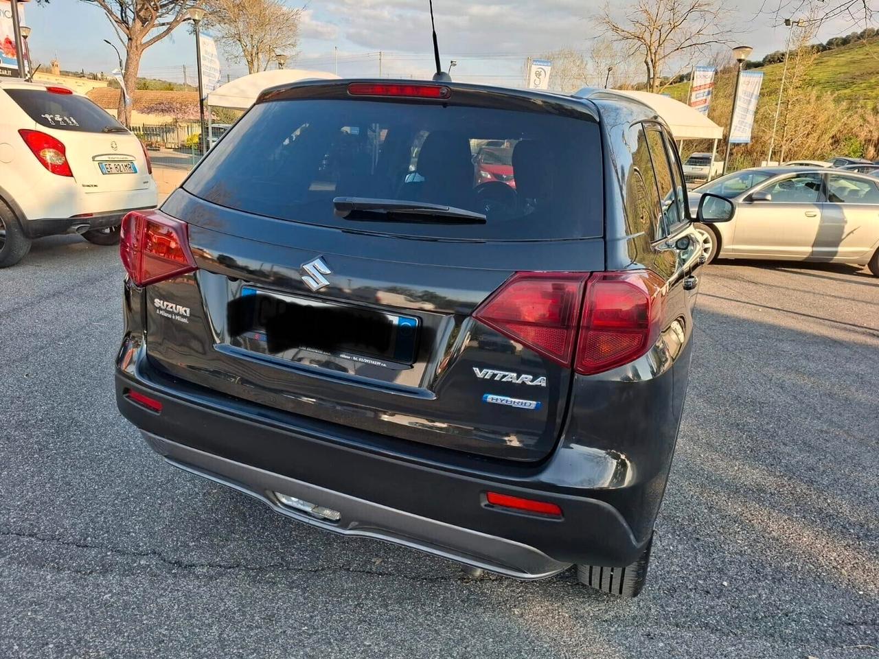Suzuki Vitara 1.4 Hybrid Top