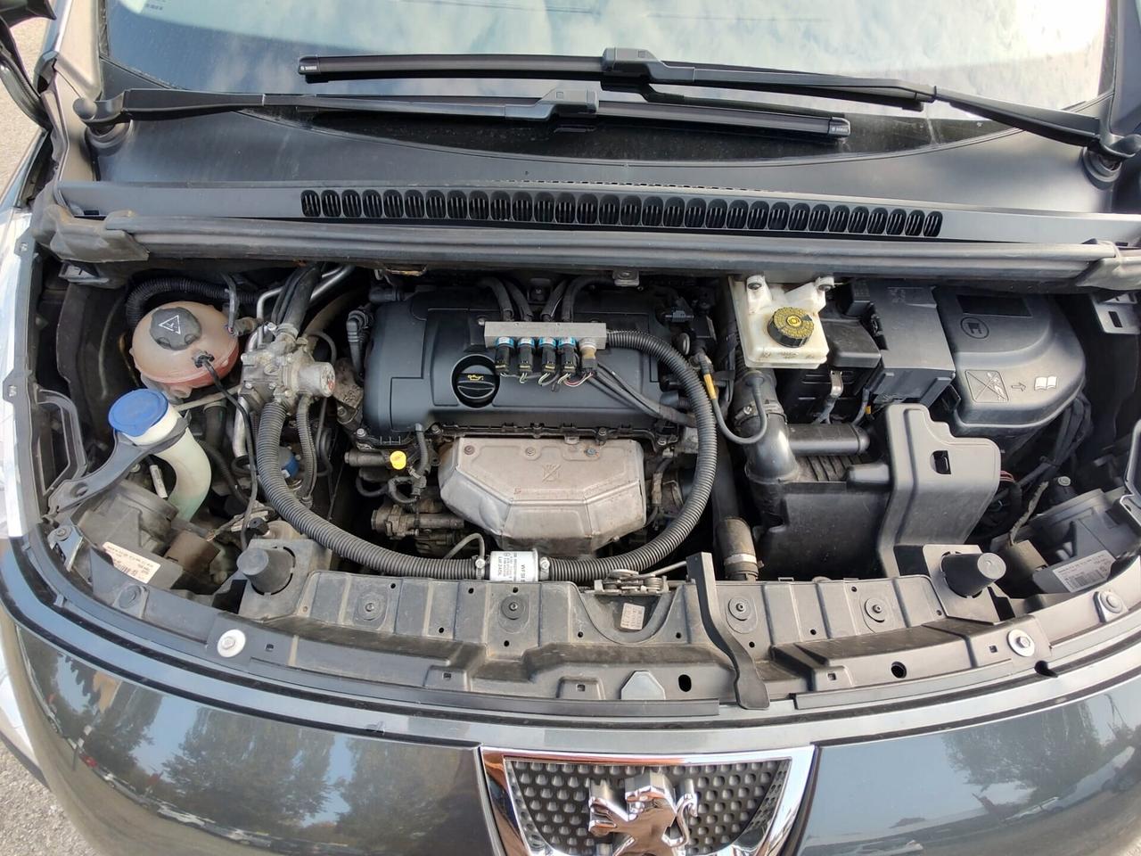 Peugeot 3008 1.6 VTI ACTIVE (TECNO) BENZINA\GPL, 12OCV, KW 88, OK NEOPATENTATI, GARANZIA L.12 MESI