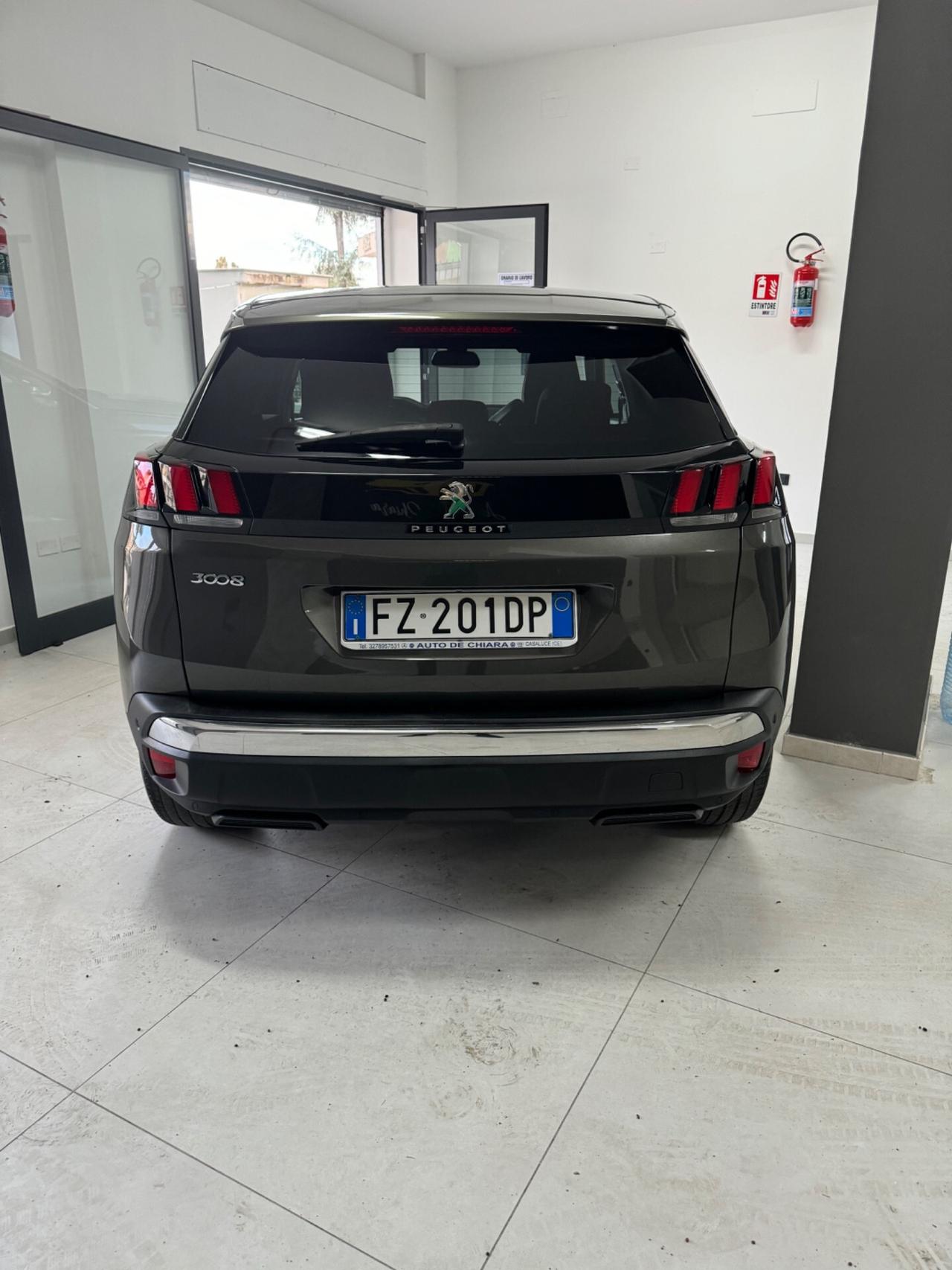 Peugeot 3008 BlueHDi 130 S&S EAT8 Allure