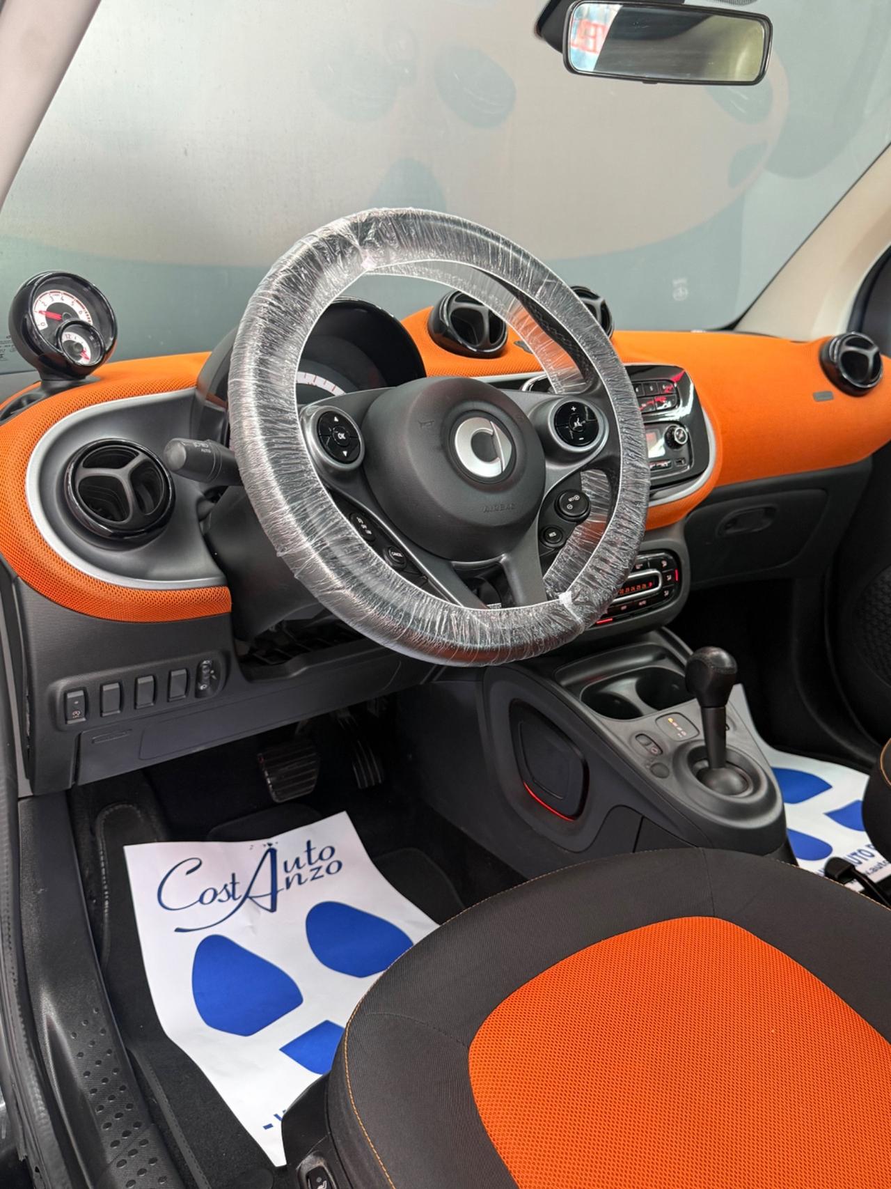 Smart ForTwo 1.0 Benzina 71 Cv 2015
