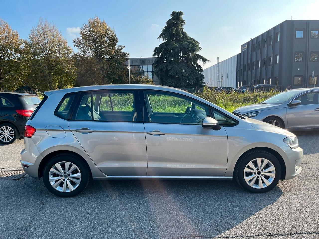 Volkswagen Golf Plus Golf Sportsvan 1.6 TDI 110 CV DSG Business BMT