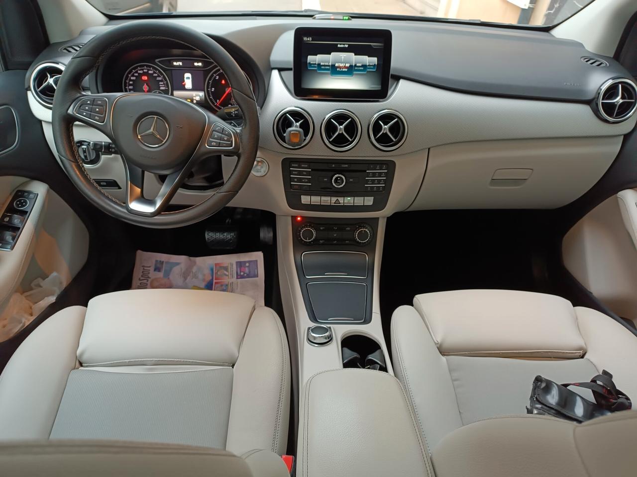 Mercedes-benz B 180 D 1500 110 CV Automatic AMG SPORT