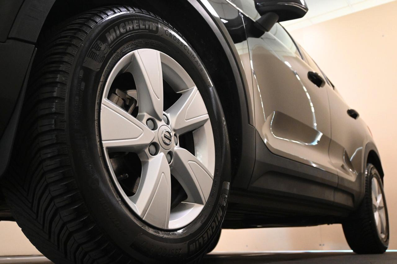 VOLVO XC40 (2017-->) XC40 T2 automatico Core