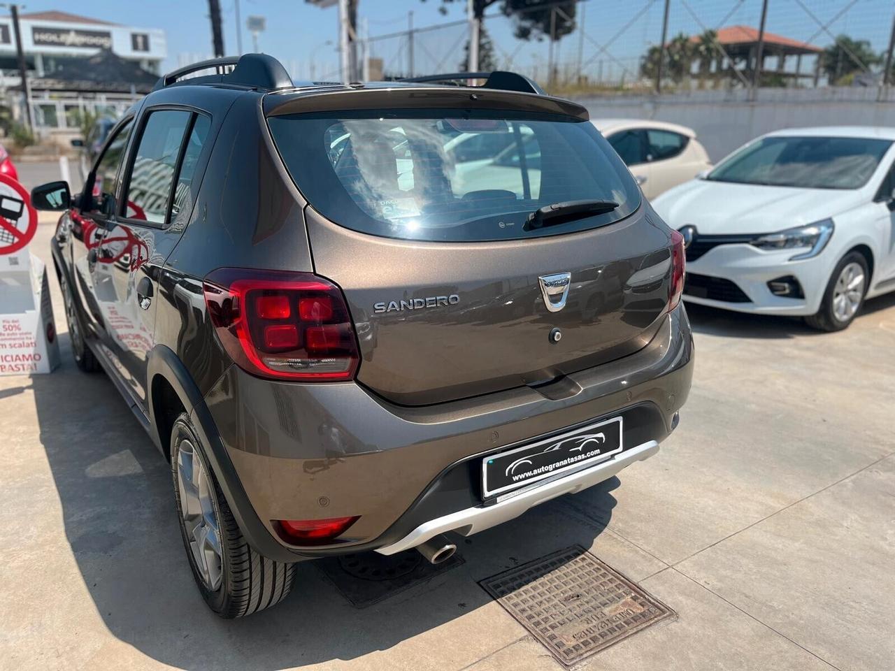 Dacia Sandero Stepway 1.5 dCi 90cv /LED Navi Cruise