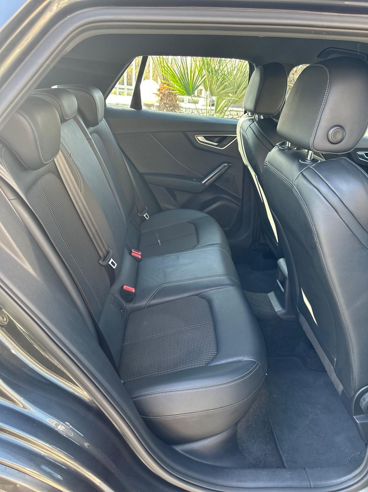 Audi Q2 35 TDI quattro S tronic line Edition