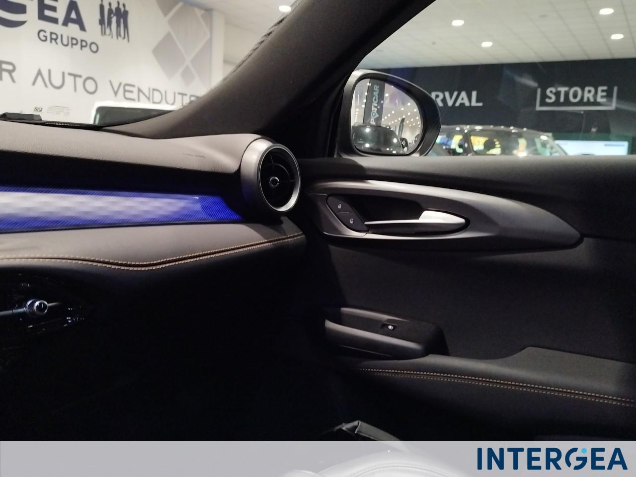 ALFA ROMEO Tonale 1.3 phev Veloce Q4 280cv at6