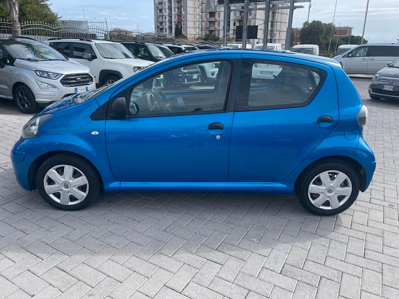 Toyota Aygo 1.0 12V VVT-i 5 porte