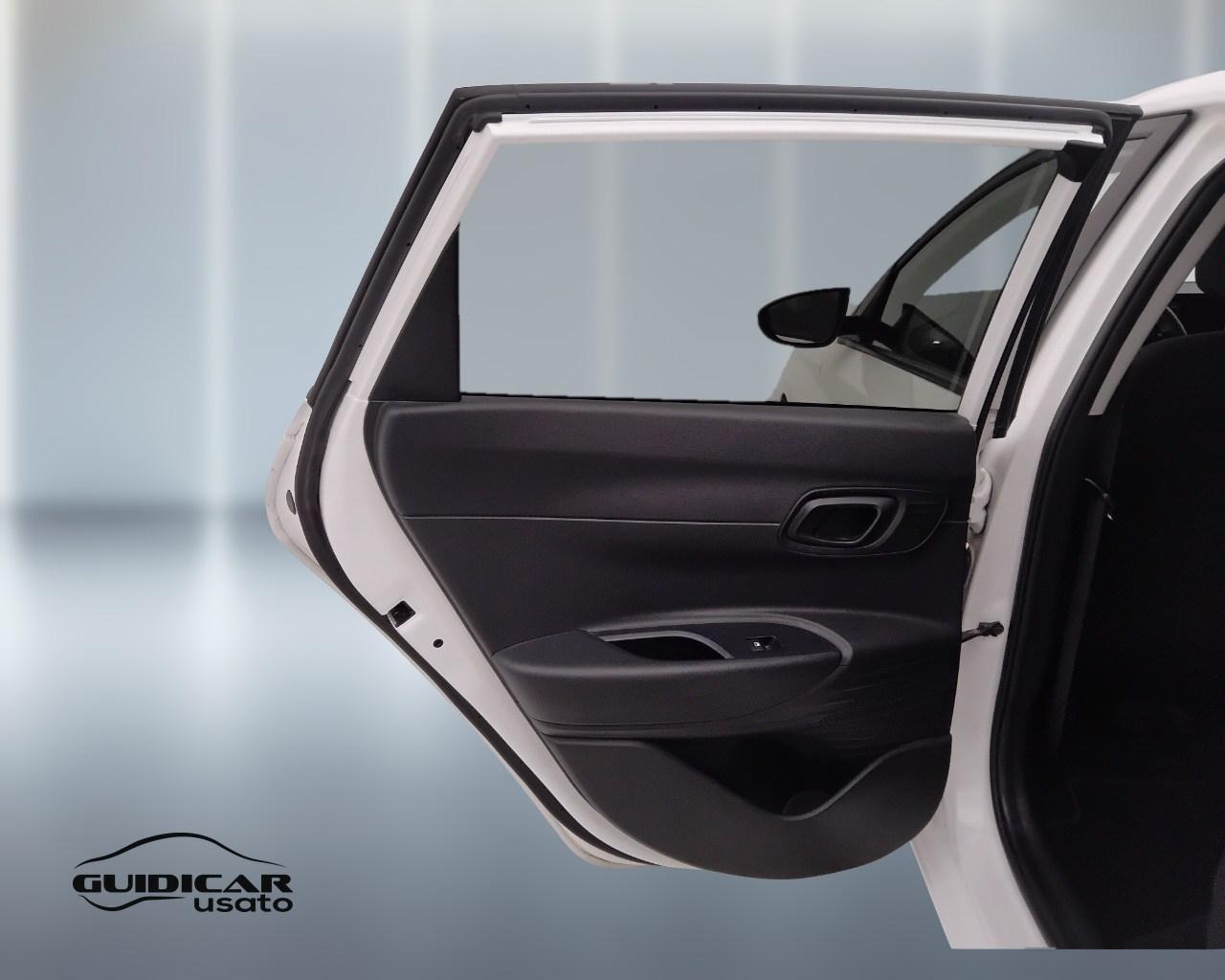 HYUNDAI i20 III 2021 - i20 1.2 mpi Connectline Exterior Pack