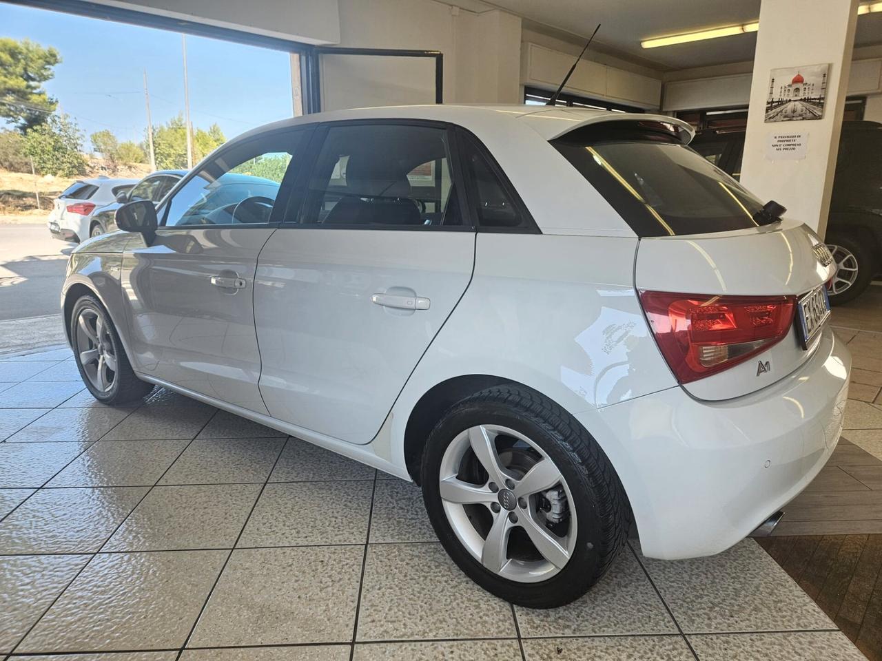 Audi A1 SPB 1.6 TDI Sline 90cv neopatentati