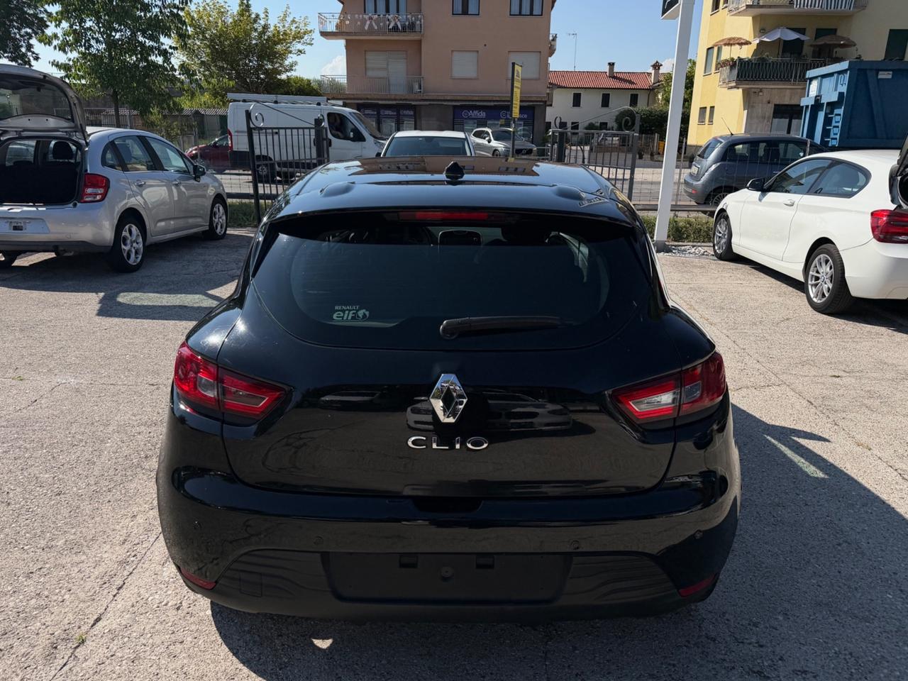 Renault Clio 1.2 75CV 5 porte