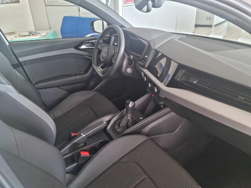 AUDI A1 2ª serie A1 SPB 30 TFSI S tronic S lin...