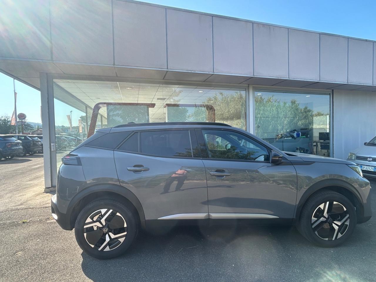Peugeot 2008 Hybrid 145 e-DCS6 Allure