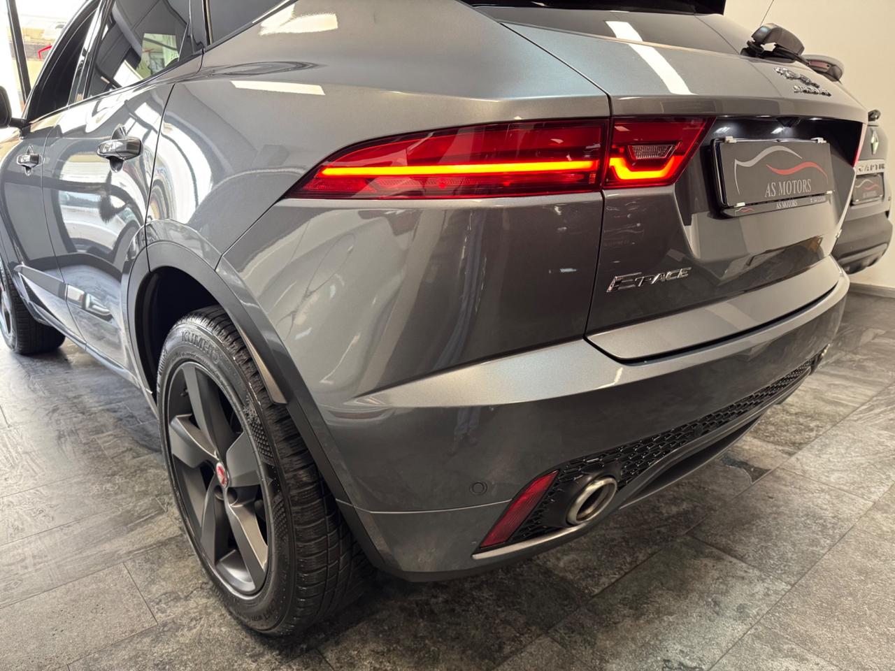 Jaguar E-Pace 2.0D 150 CV R-Dynamic Tetto