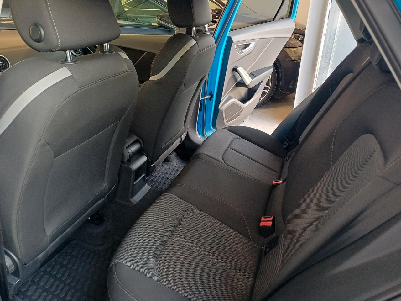 Audi Q2 35 TDI S tronic Black Edition