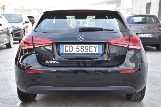MERCEDES-BENZ A 180 d Automatic Business Extra *Navigatore*