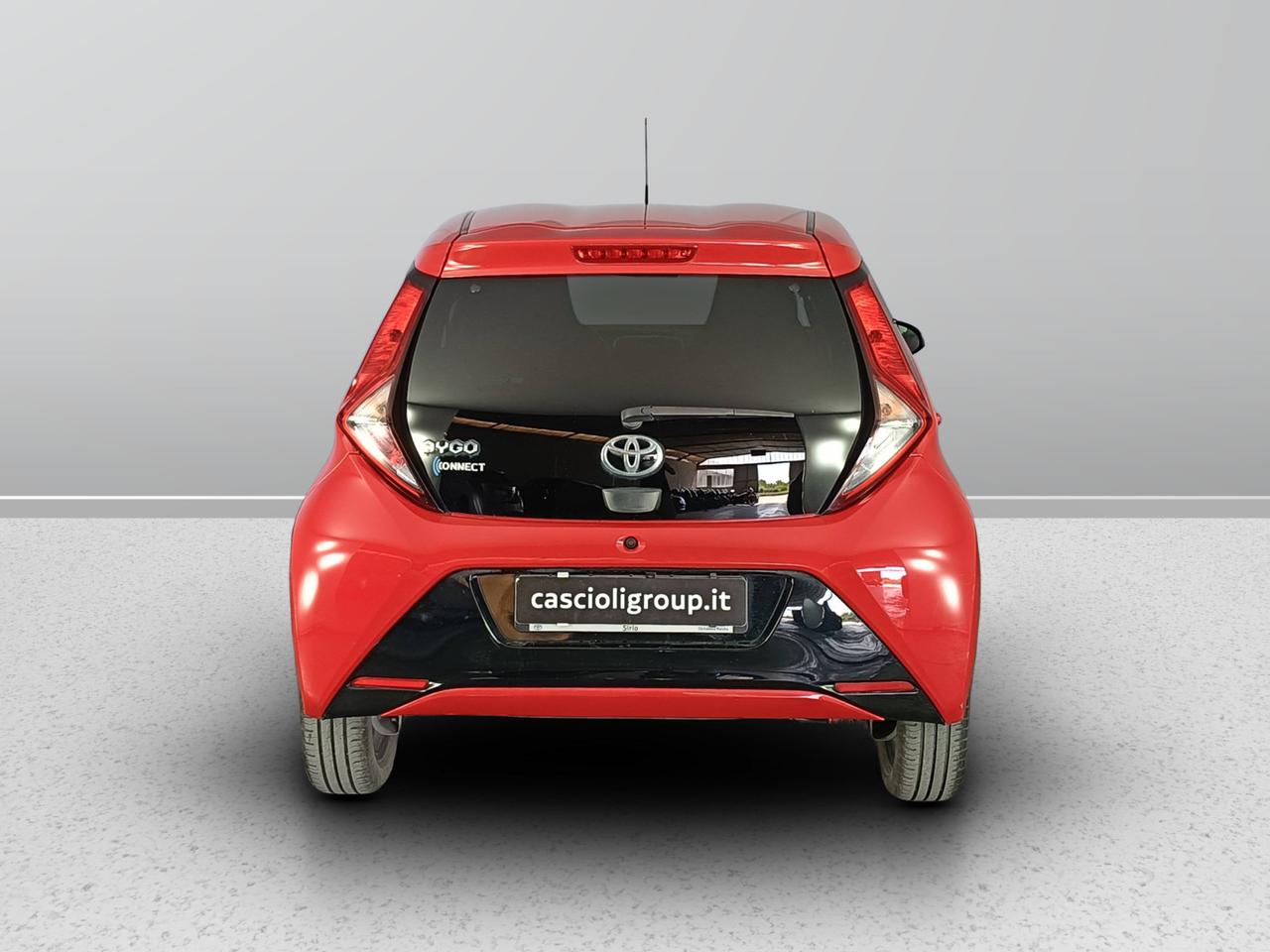 TOYOTA Aygo II 2018 5p - Aygo 5p 1.0 x-play 72cv