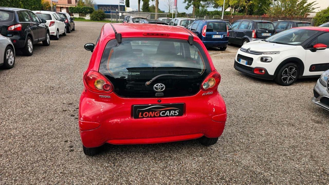 Toyota Aygo 1.0 VVT-i 5 porte Sol Neopatentati