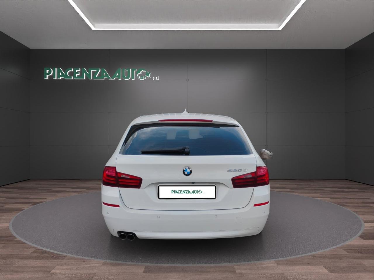 BMW 520 d Touring Luxury 190cv.TELECAMERA.PELLE.NAVI.LED