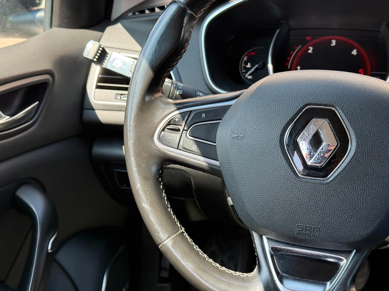 Renault Megane Mégane Sporter dCi 8V 110 CV EDC Energy Bose