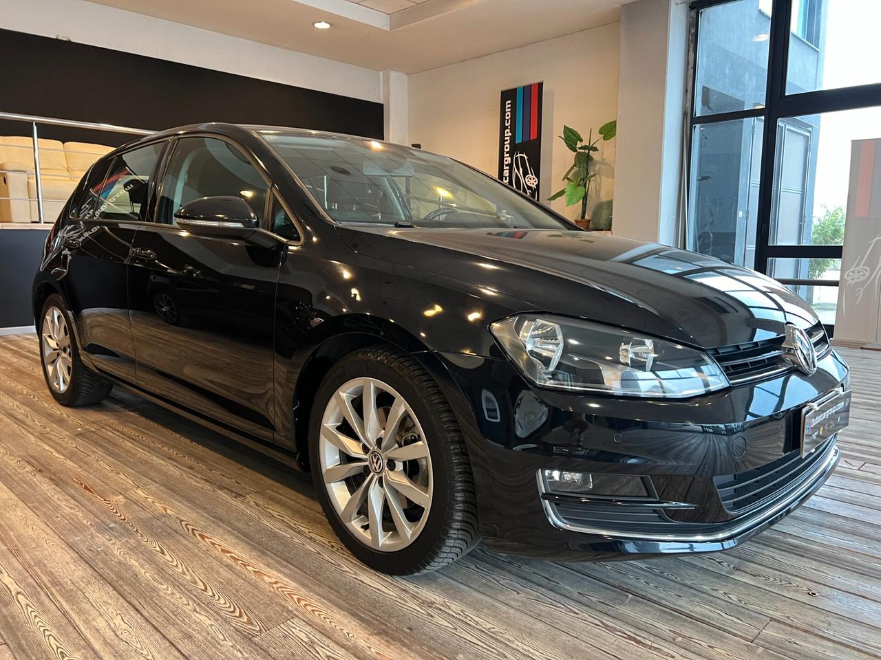 VW GOLF 7 1.6 TDI highline/UNICO PROP/GARANZIA