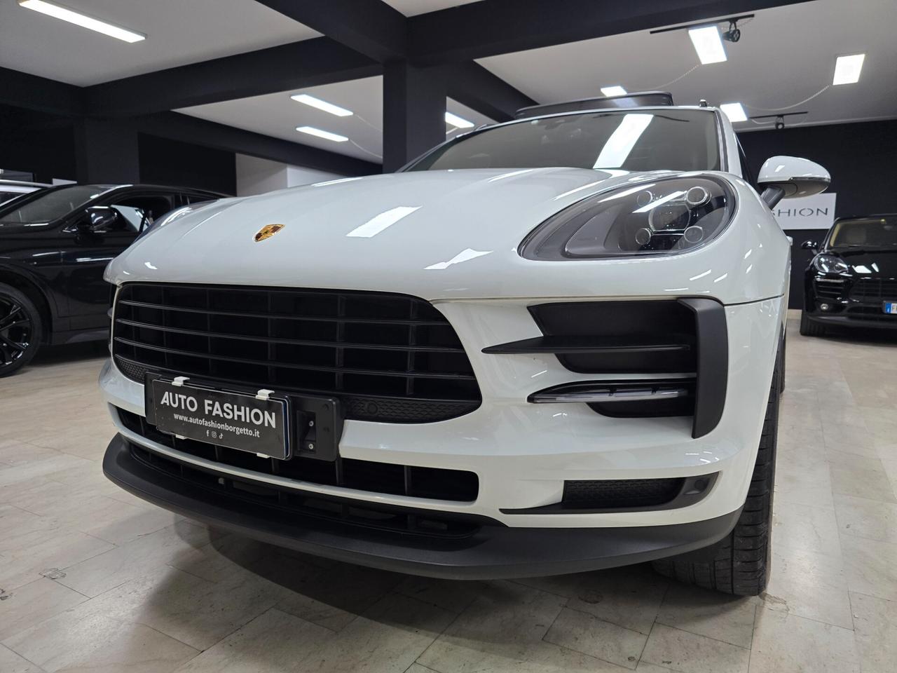 Porsche Macan 2.0 (Tetto panorama)