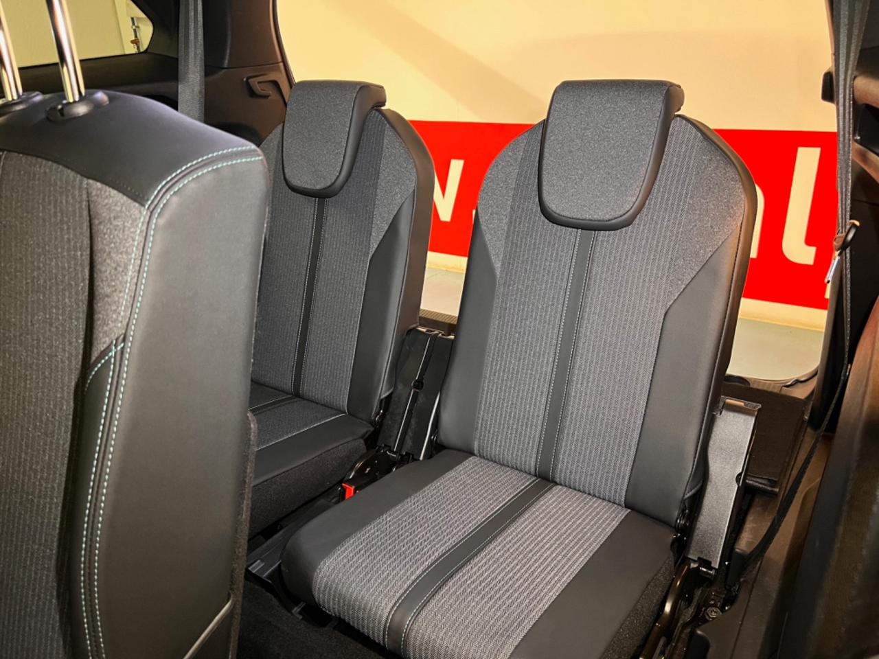 Peugeot 5008 BlueHDi 130 S&S EAT8 Allure