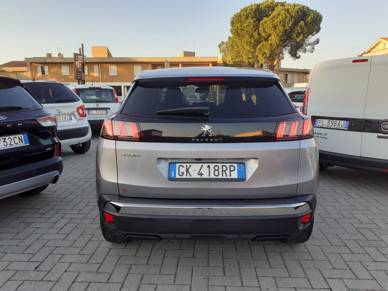 Peugeot 3008 1.5 BlueHDi *CAMBIO AUTO*EAT8 130 CV