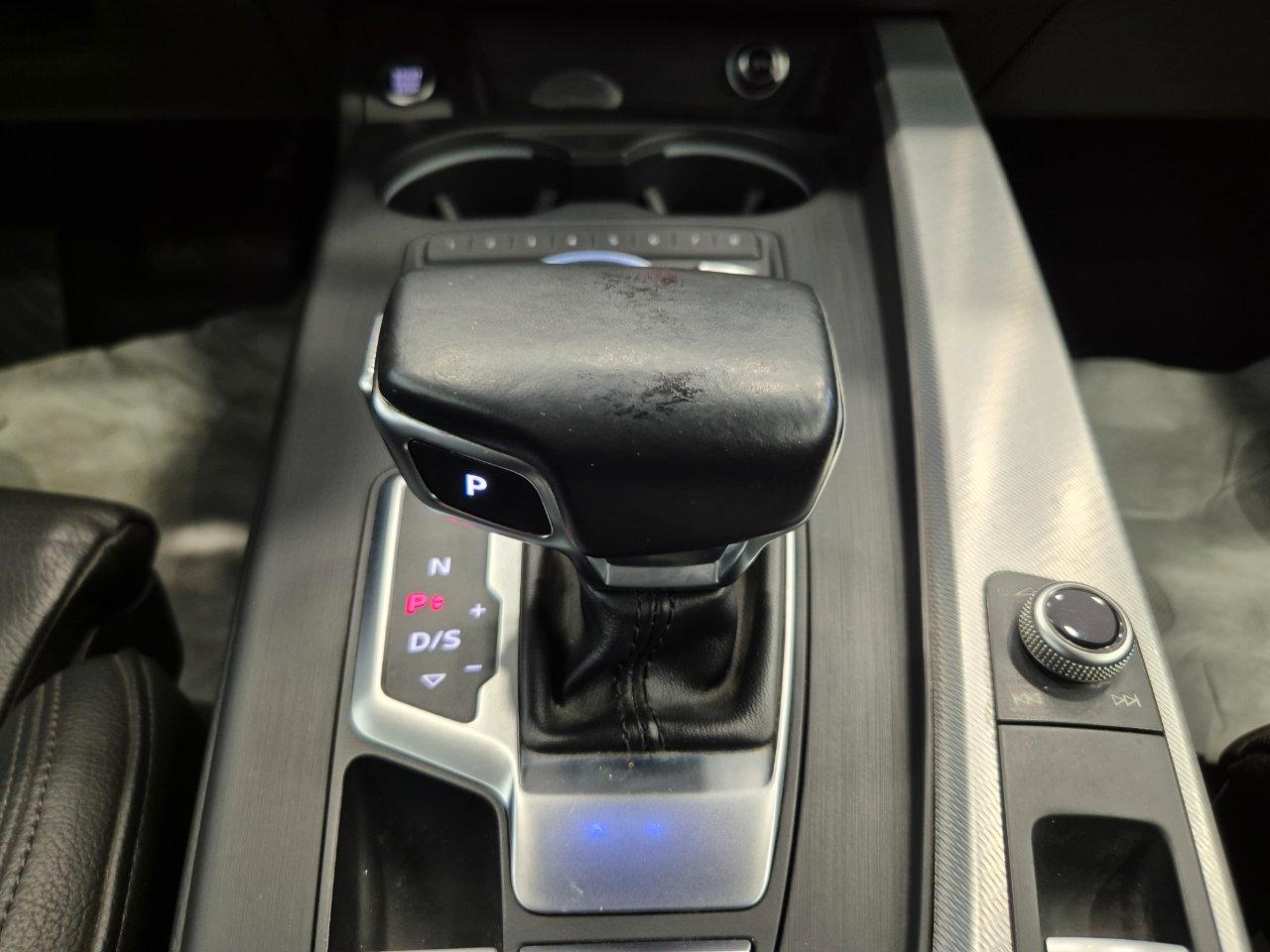 AUDI A5 Cabrio 2.0TDI Stronic Business Sport NAVI CRUISE