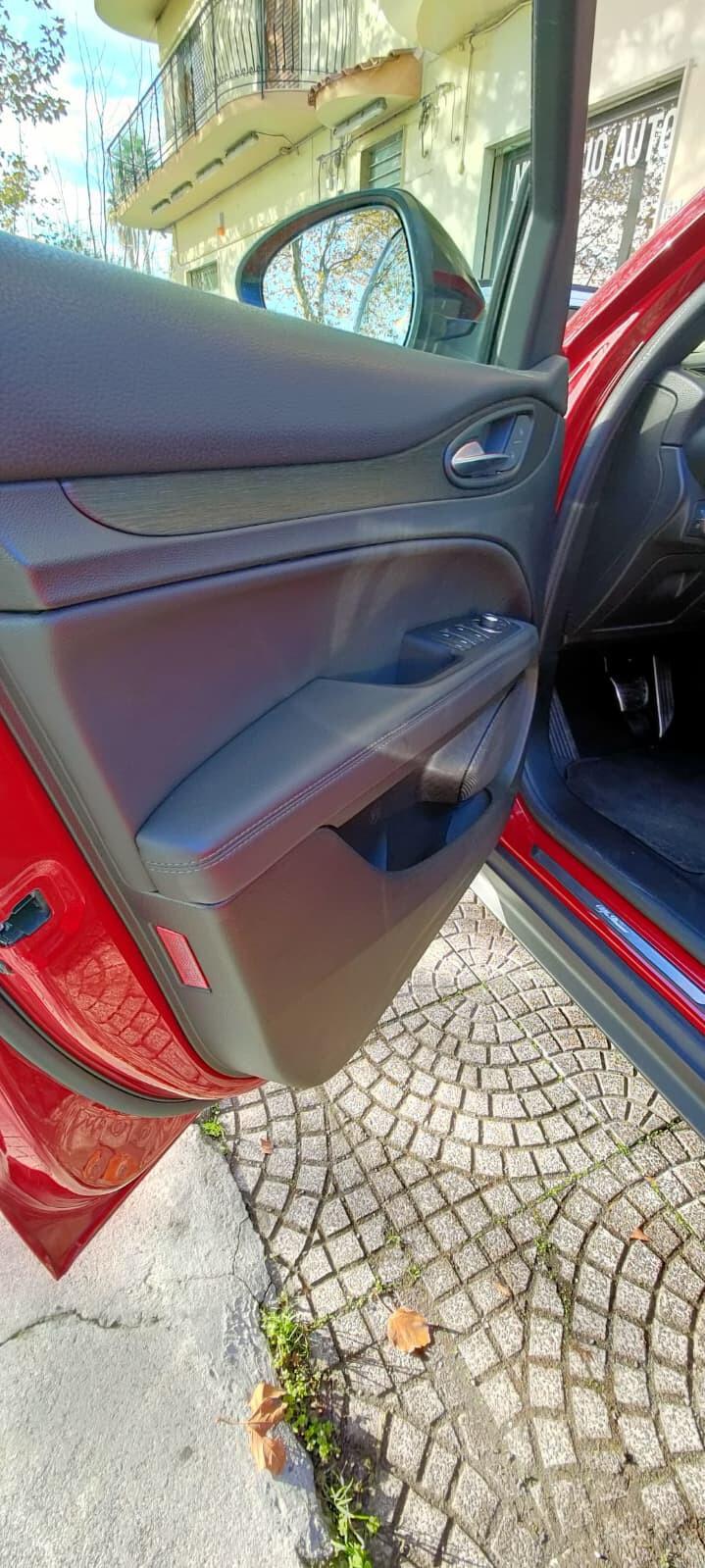 Alfa Romeo Stelvio 2.2 Turbodiesel 160 CV AT8 RWD Super Business