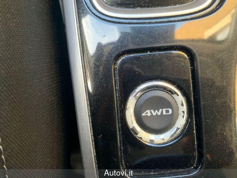 Mitsubishi Outlander Outlander 2.2 DI-D 4WD Instyle Plus SDA 7 posti (PROMO)