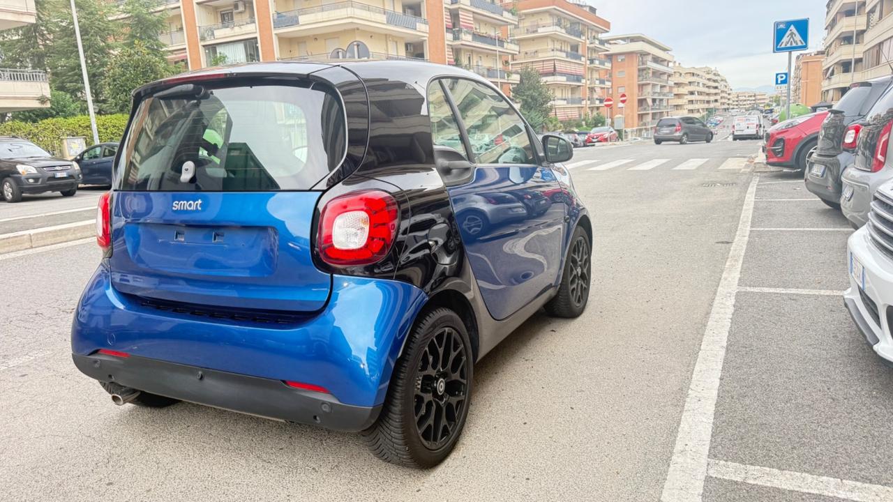 Smart ForTwo 70 1.0 Passion LED PANORAMA PACK SPORT PDC CERCHI 16