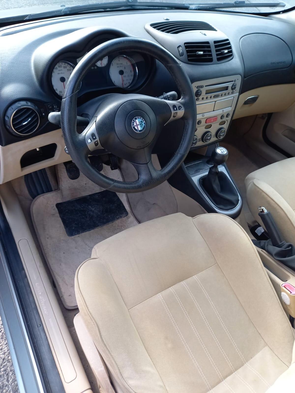 Alfa Romeo 147 1.9 JTDm 120cv UNIPRO Book Service