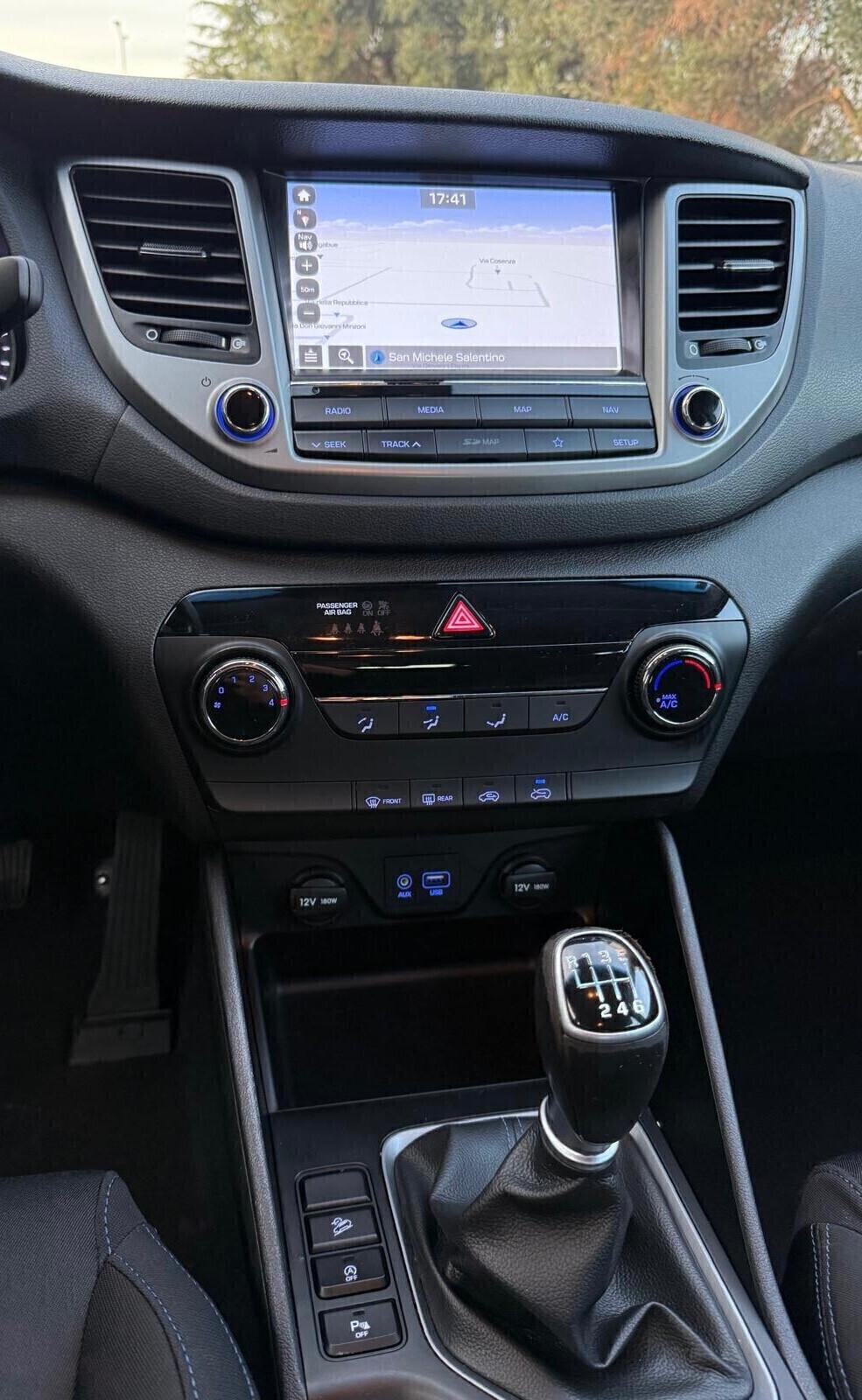 Hyundai Tucson 1.7 CRDi,Navi,Retrocamera,Led diurni,ecc.