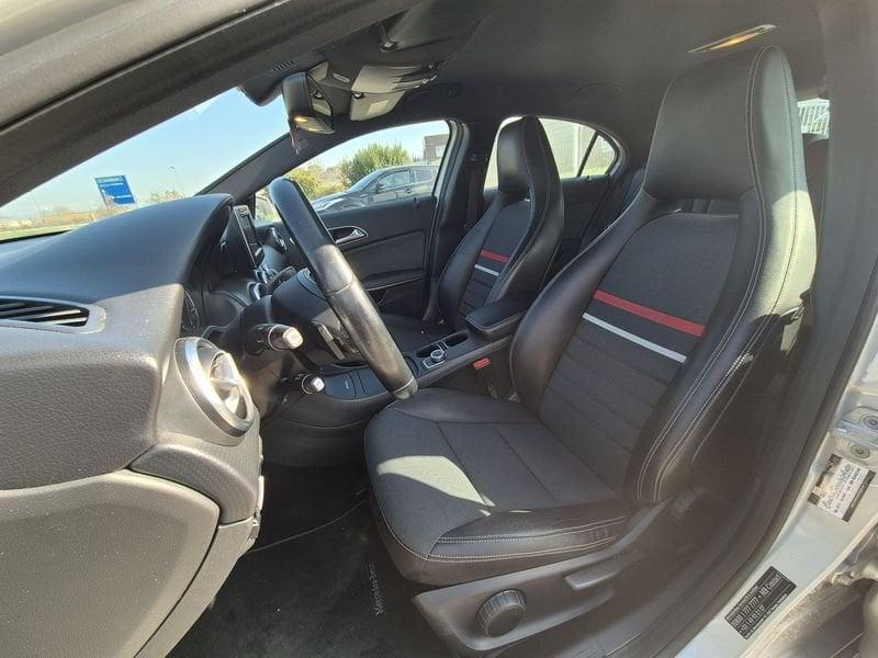 Mercedes-Benz Classe A A 180 CDI Automatic Dark Night Edition