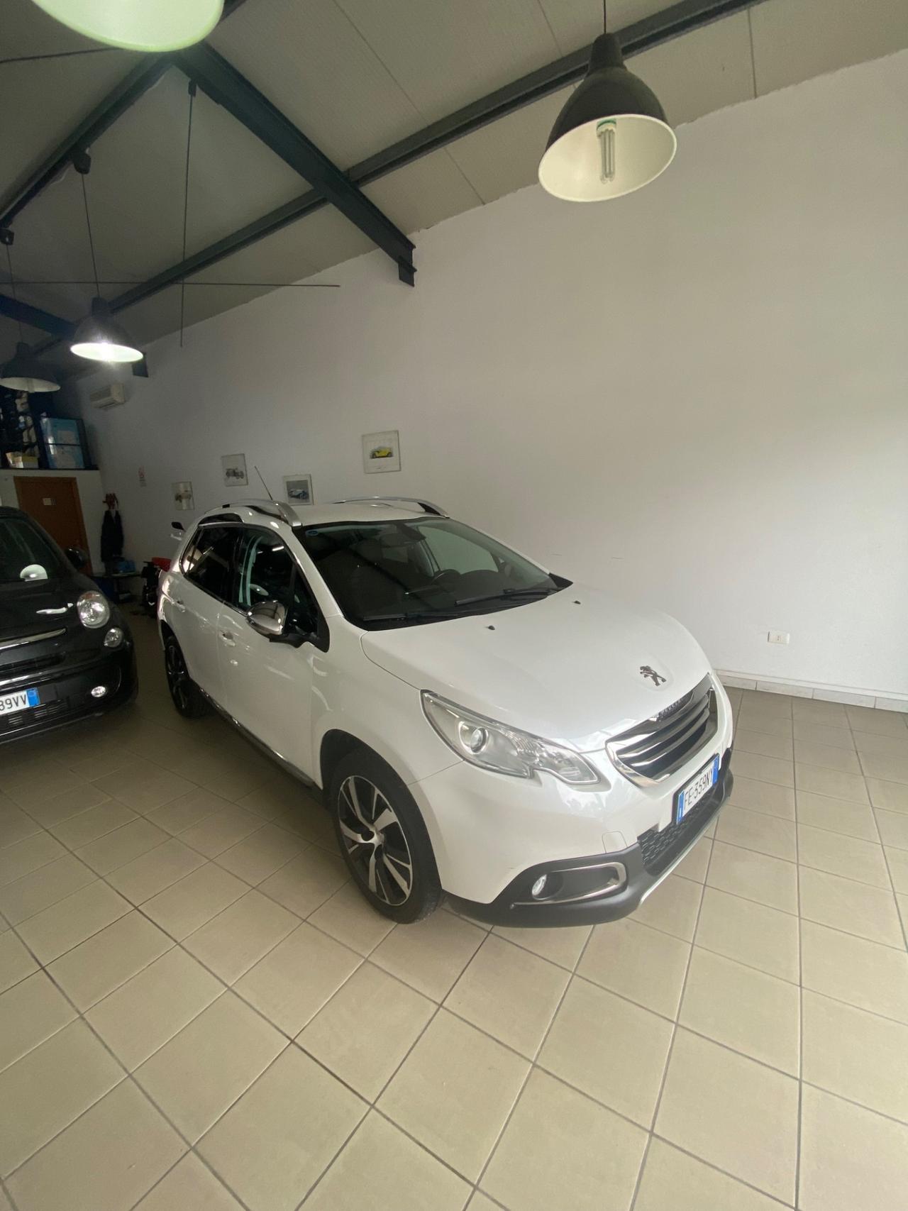 Peugeot 2008 BlueHDi 100 Allure