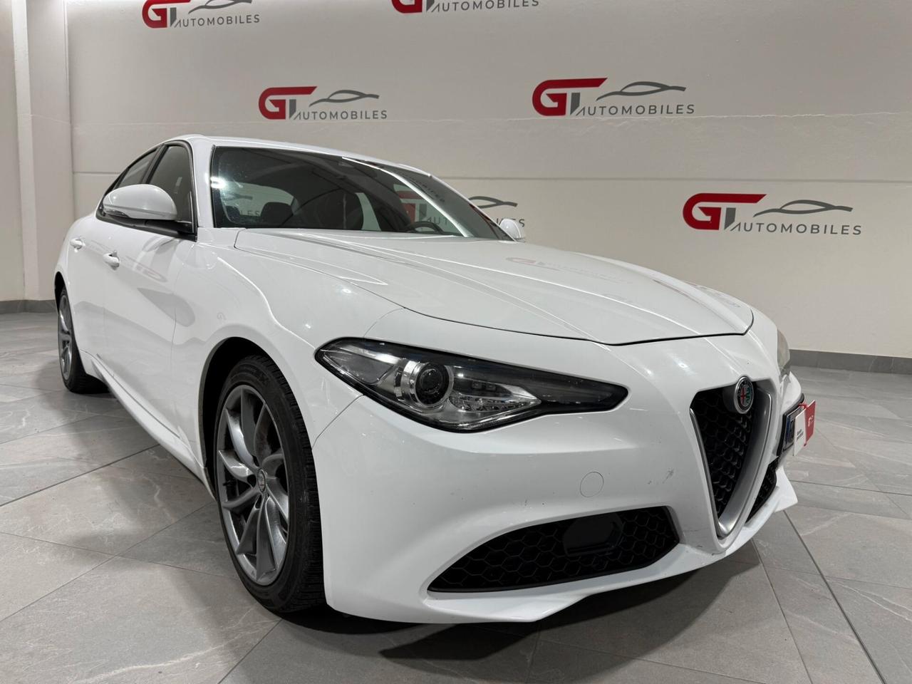Alfa Romeo Giulia 2.2 Turbodiesel 150 CV Tech Edition