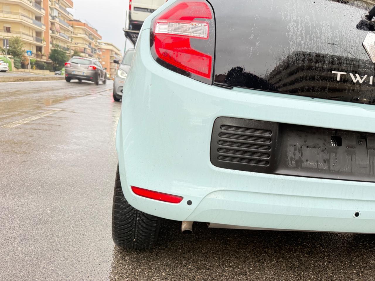 Renault Twingo LIMITEED C.AUTOMATICO PDC BLUETOOTH CERCHI 16 SOLO 25000 KM